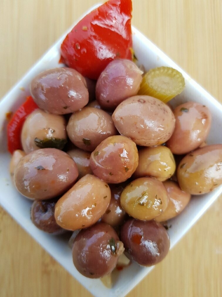 OLIVES AU CÉLERI ET FENOUIL 300 G