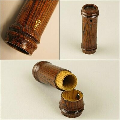 Personal condiment container, zelkova lacquer tube type