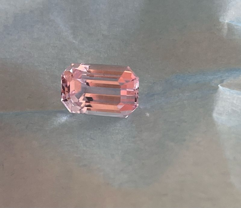 Kunzite naturelle 7,76 carats