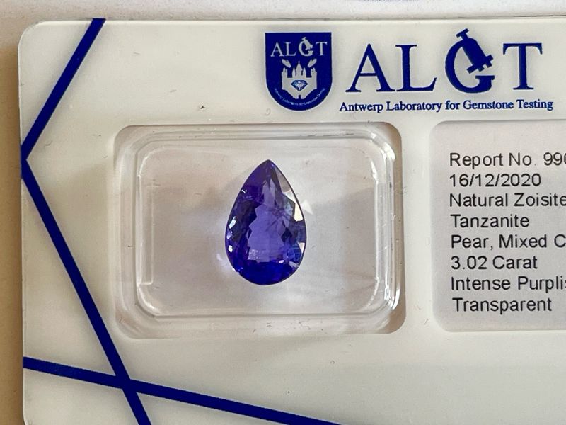Tanzanite naturelle 3 carats
