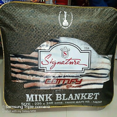 Signature Comfy Double bed Reversible Blanket