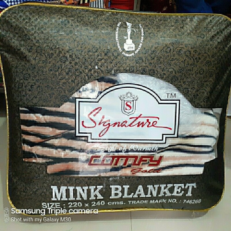 Signature Comfy Double bed Reversible Blanket