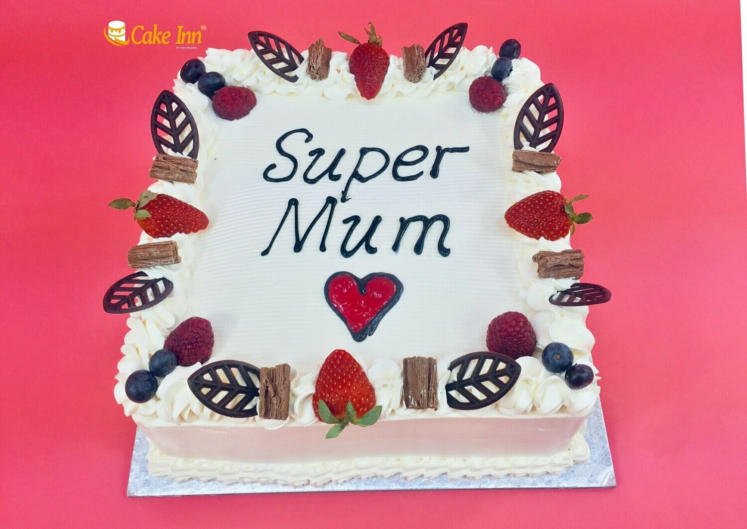 Mother's Day Cake Chocolate Flake & Strawberry's