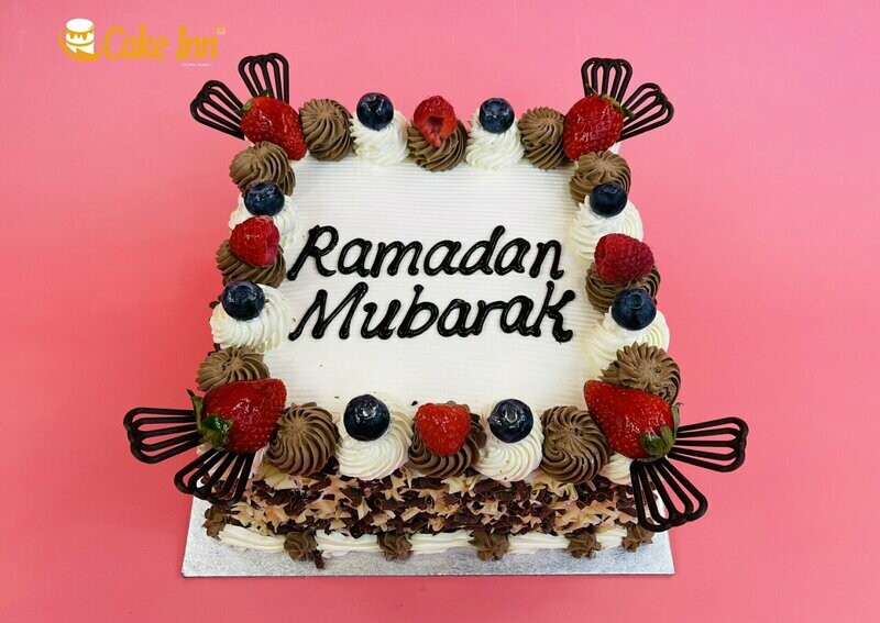 Strawberry With Chocolate Curls On Side Ramadan Cake Strawberry With Chocolate Curls On Side Ramadan Cake
