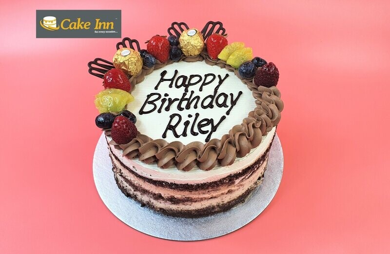 Fruits & Ferrero Naked Cake R116