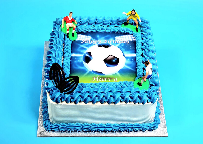 Football Players Cake Football Players Cake