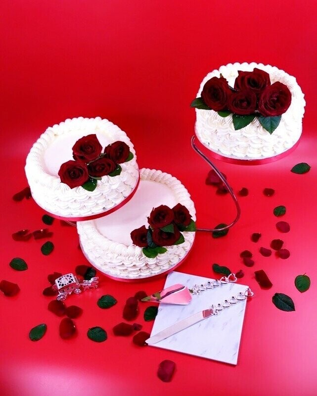 Red Flowers 3-Tier Wedding Cake