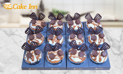 Millionaires Caramel Cupcakes With Rolo Toppings CC16