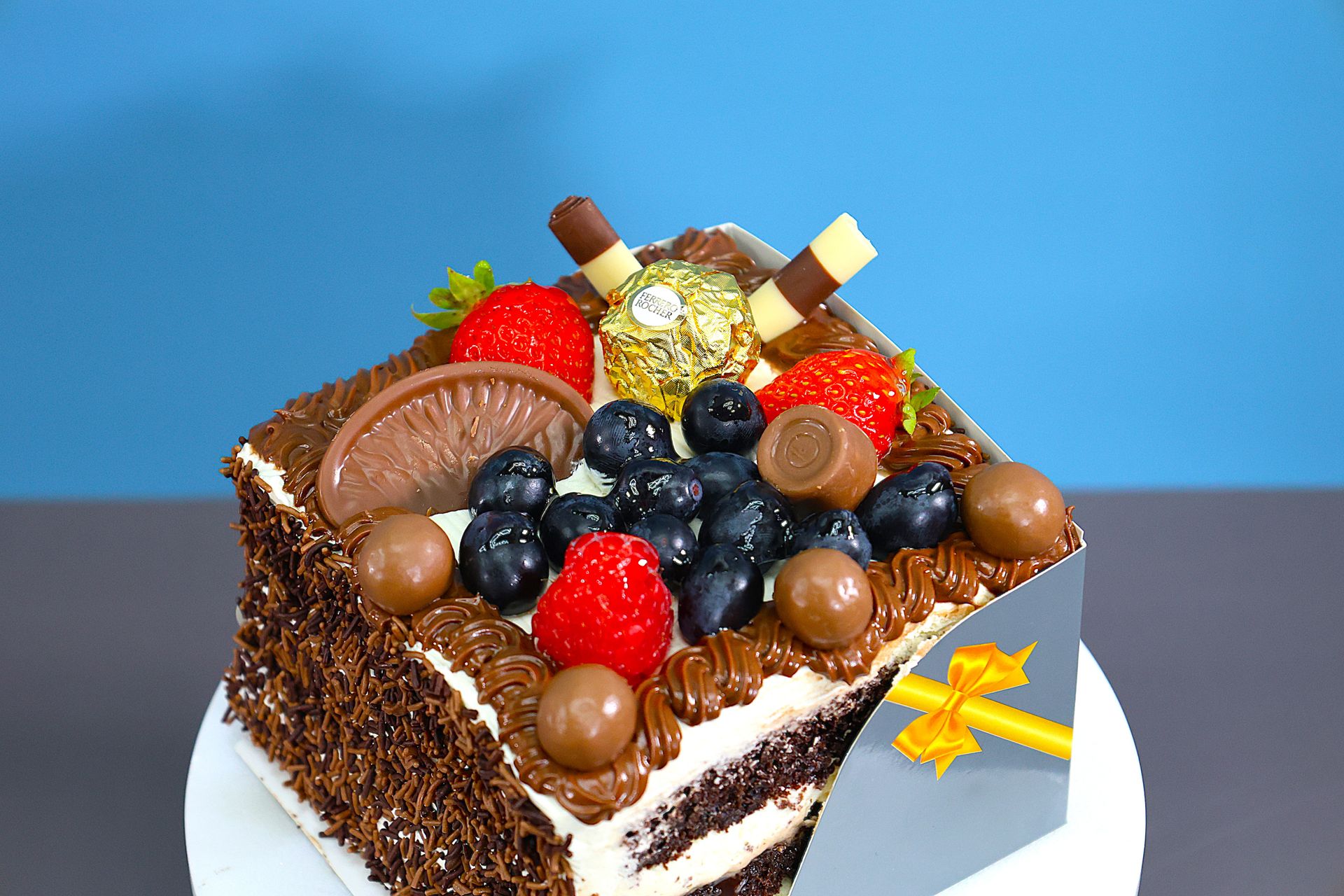 Chocolate Delight Mega slice  For Two