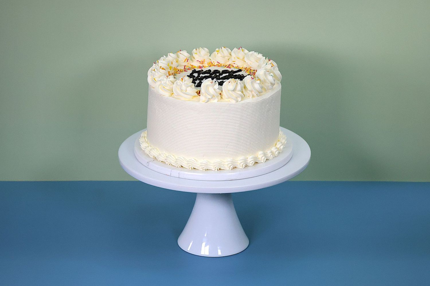 Classic Flower Cake