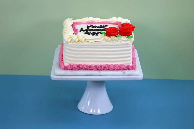 Classic Flowers Birthday Cake