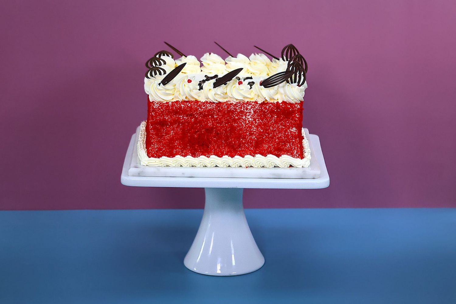 Click & Collect Chocolate leaf's Red velvet Cake Rv324