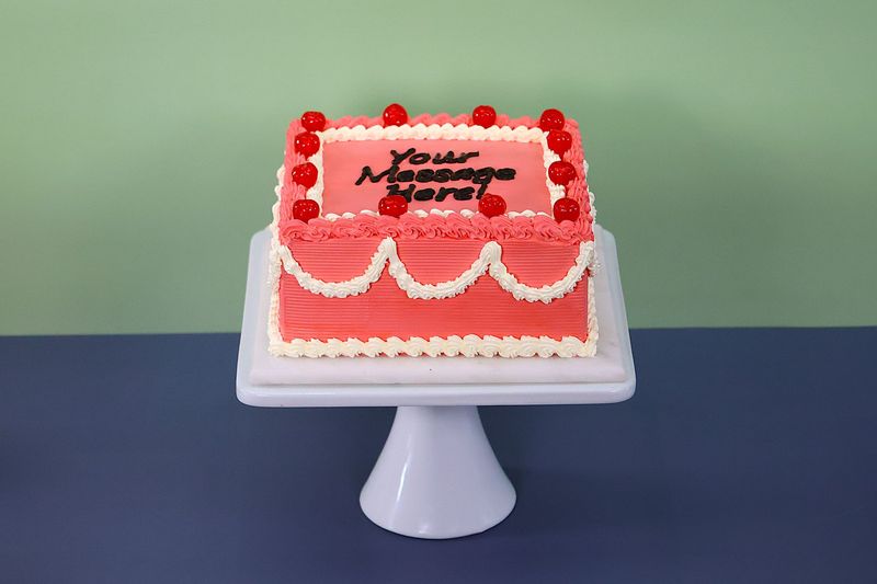 Vintage Cake