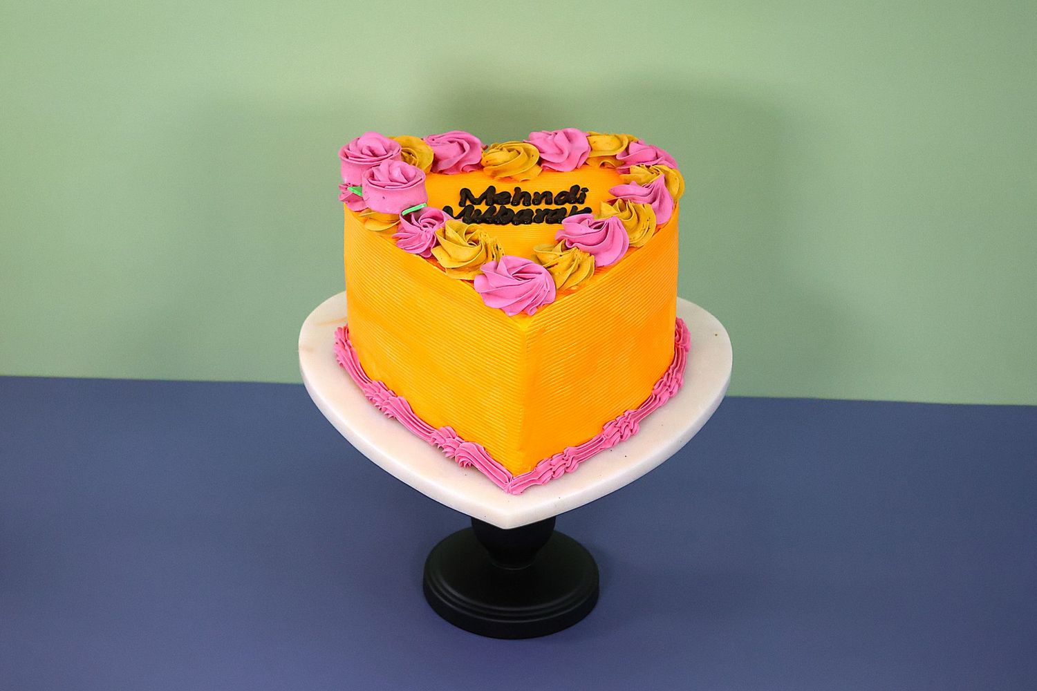 Mendi Heart Cake