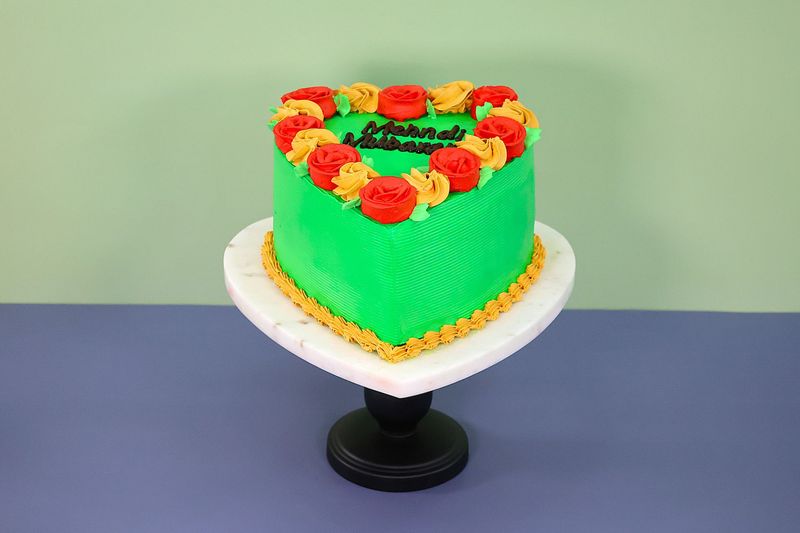 Mendi Heart Cake