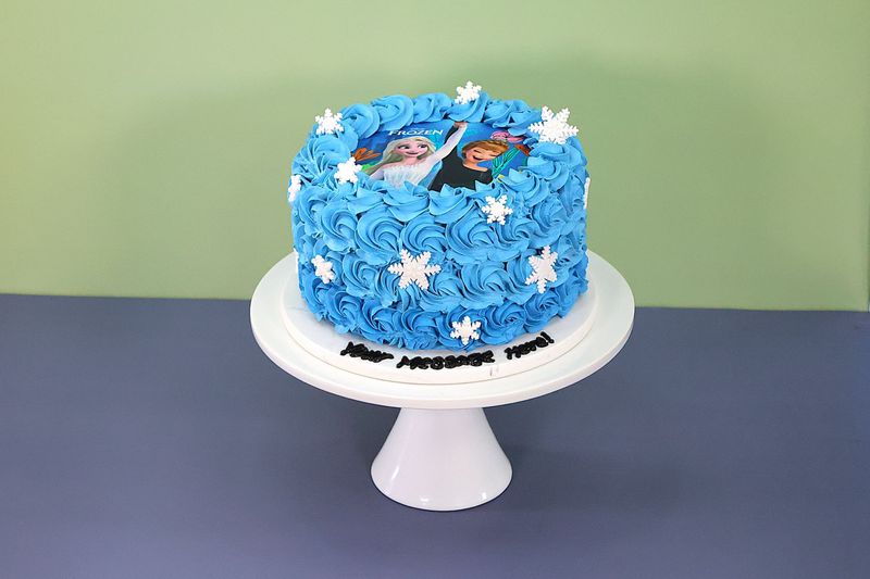 Frozen Kids Cake