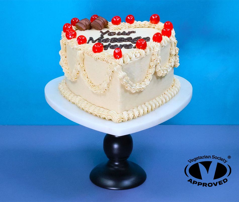Bueno Cream Vintage  Heart Cake