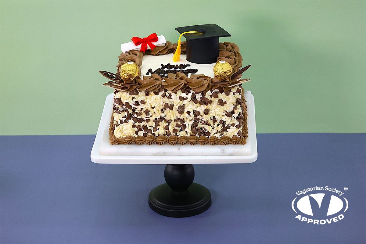 Graduation Topper Cake