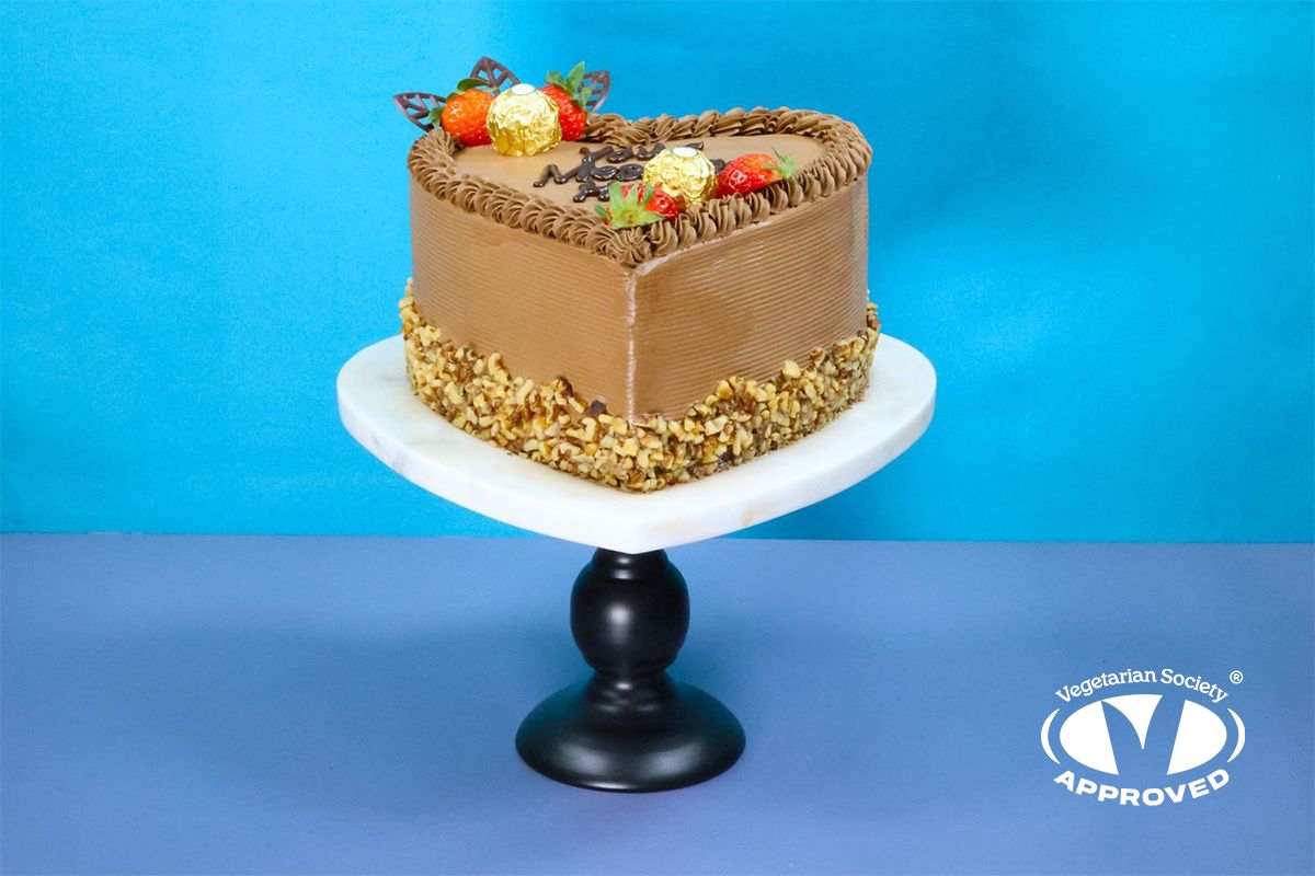 Hazelnut Chocolate Vintage  Heart Cake