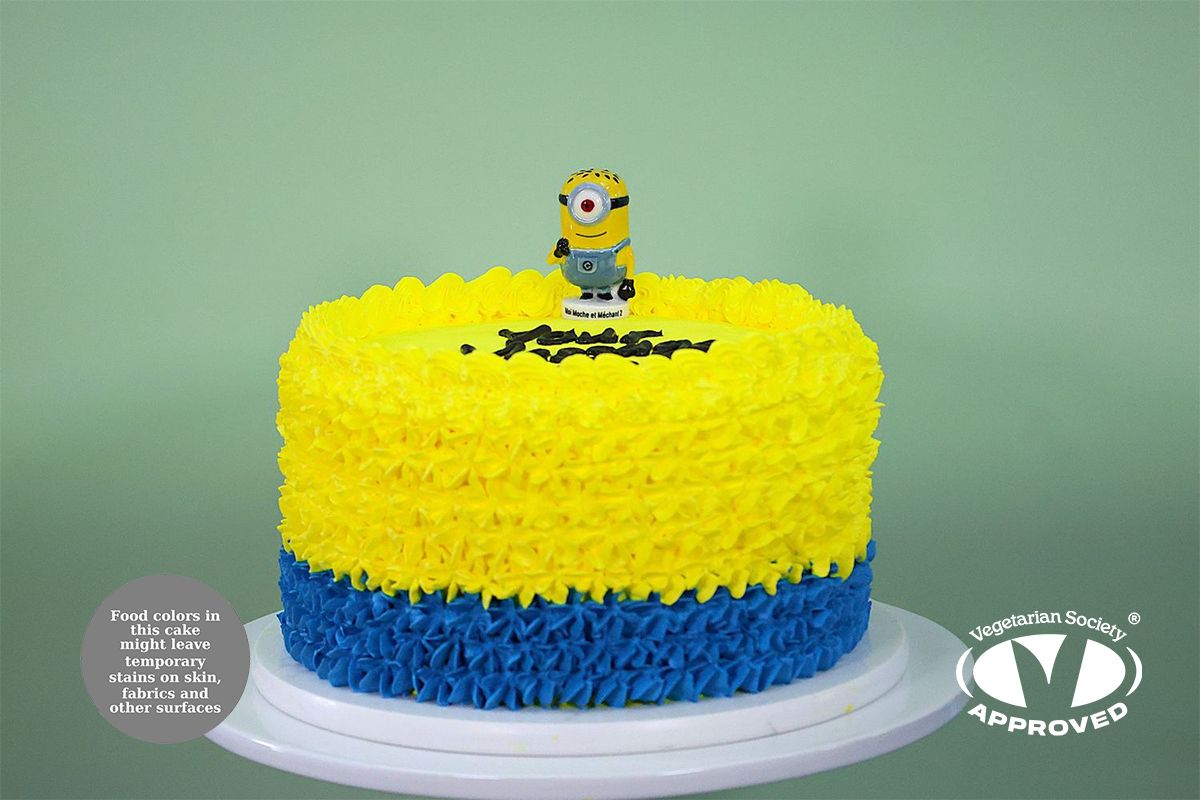 Minnion Birthday Cake