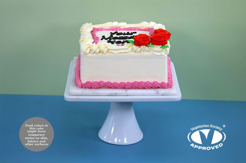 Red Flowers Birthday Cake