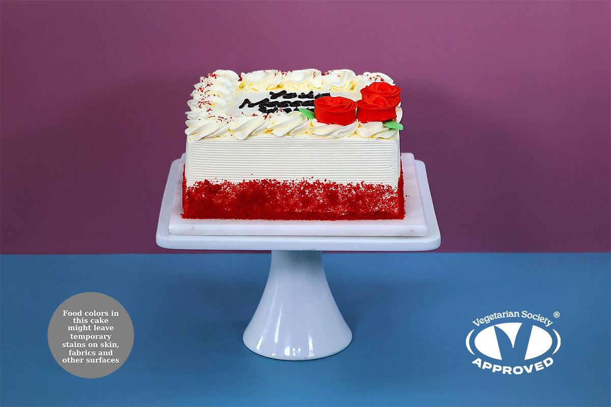 Red Flowers With Crumbs  On Side Red velvet Cake RV323