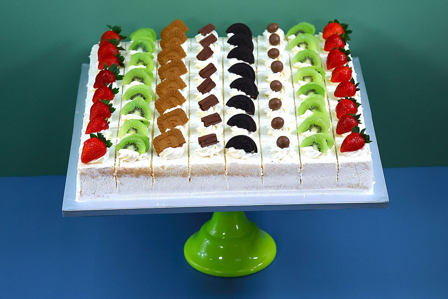 Naked Fruit Pre Cut Party Platter Tray Cake