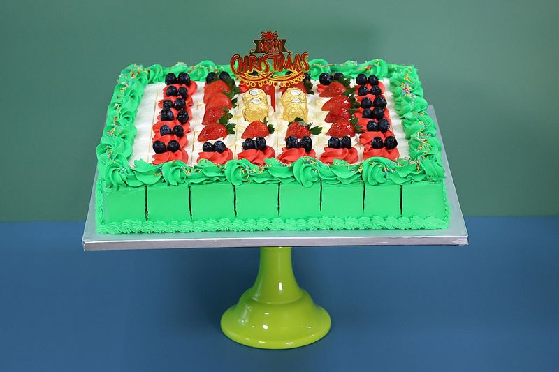 Marry Christmas Pre Cut Party Platter Tray Cake Marry Christmas Pre Cut Party Platter Tray Cake