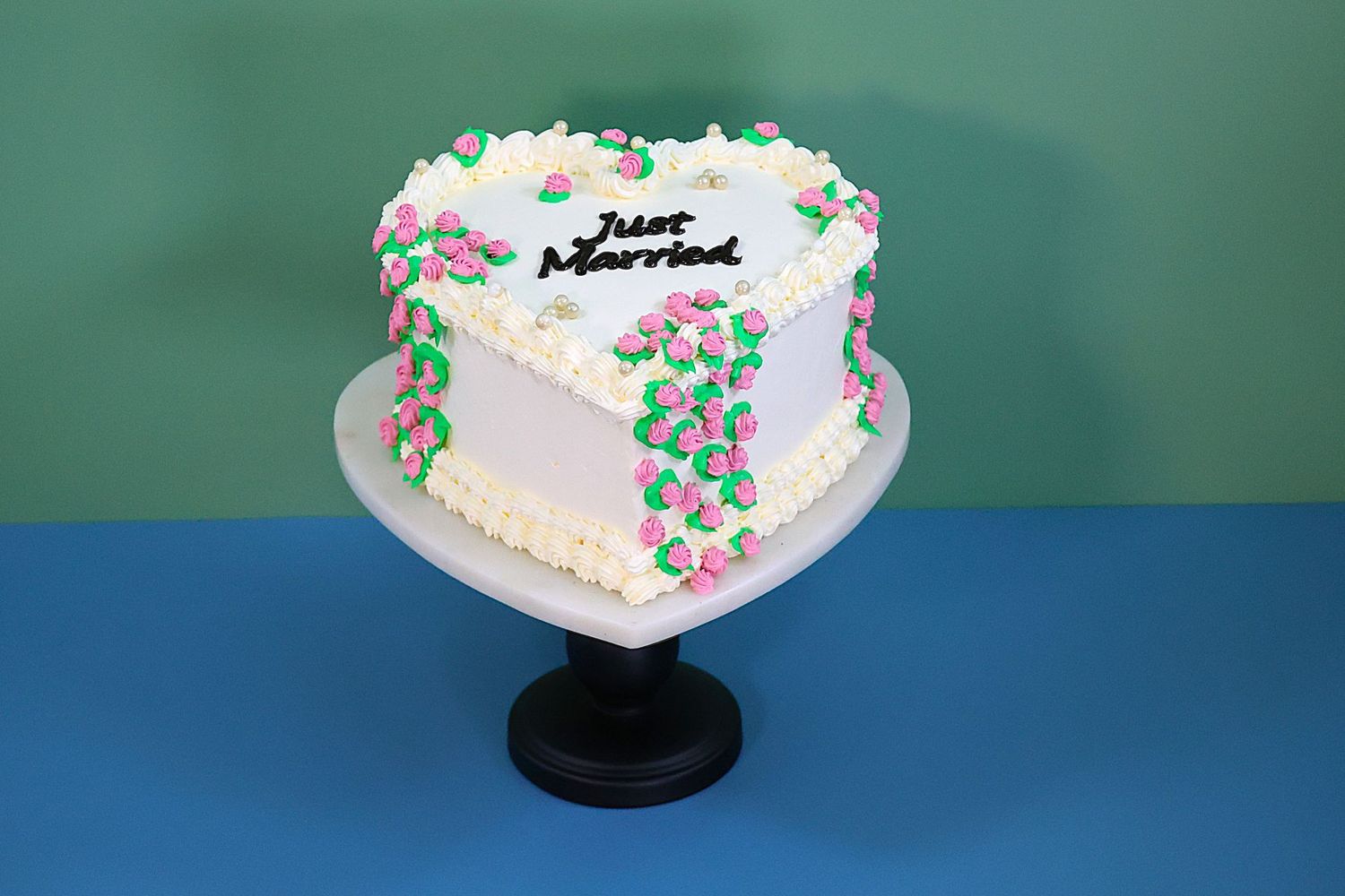 Elegant Wedding Heart Cake