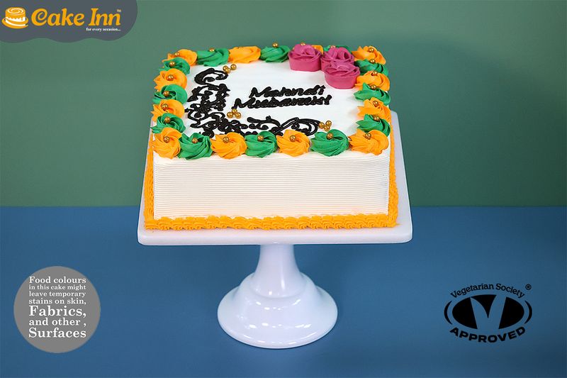 Classic Flowers Mehndi Cake Classic Flowers Mehndi Cake