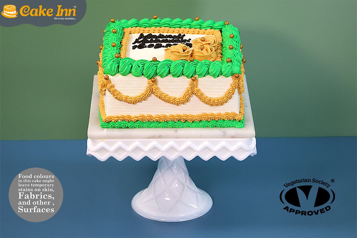 Green & Gold Colour With Gold Flowers Mehndi Cake