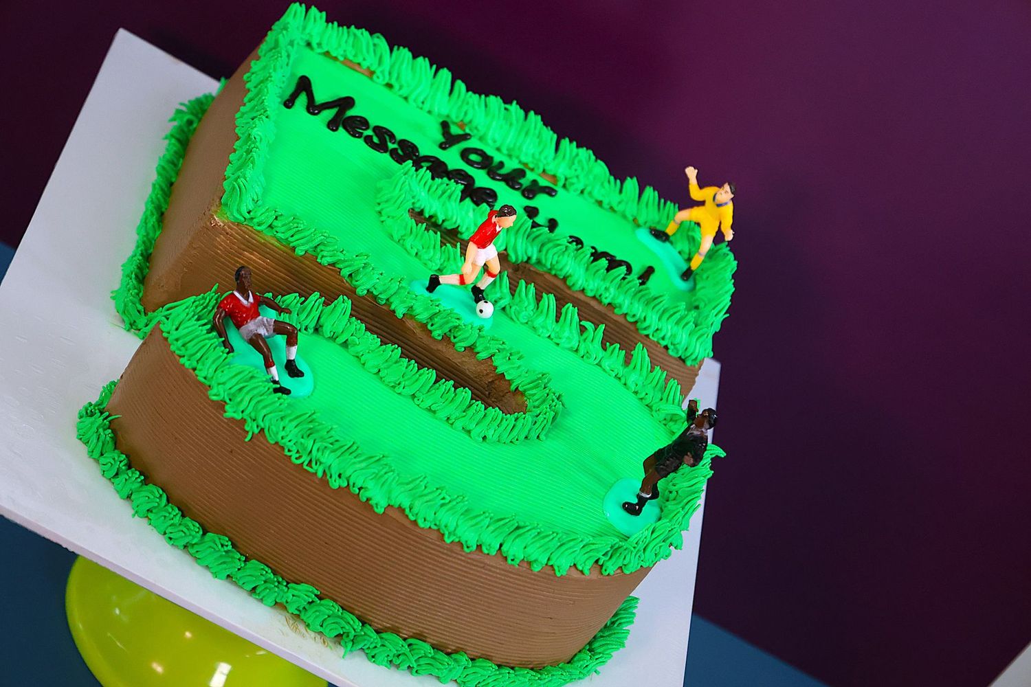 Football Players Number Cake