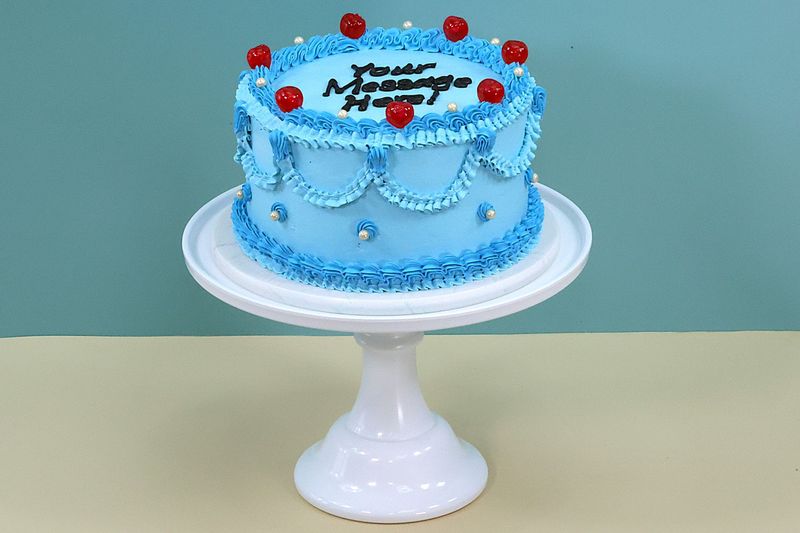 Blue Vintage Cake