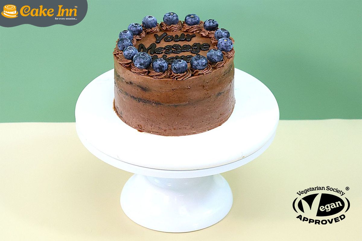 Berry Vegan Chocolate Cake