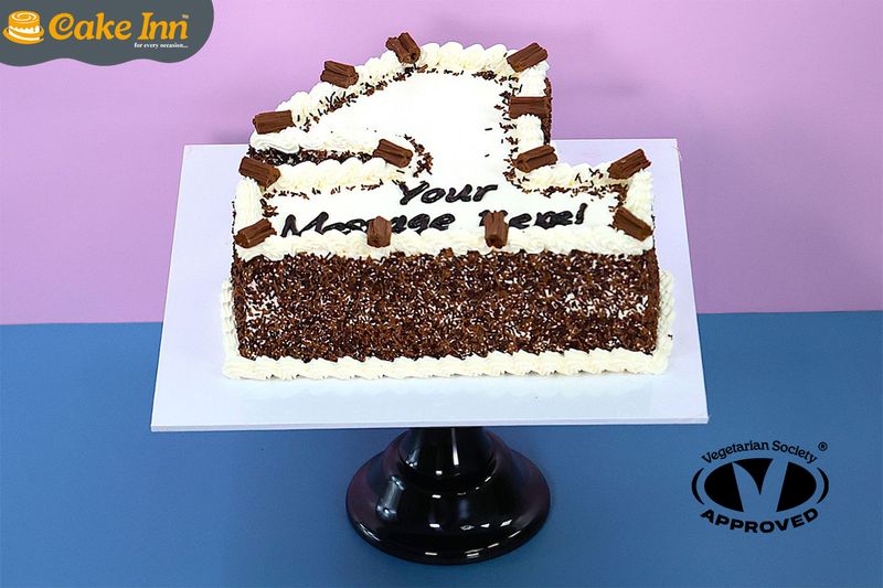 Chocolate Flake Cake Chocolate Flake Cake