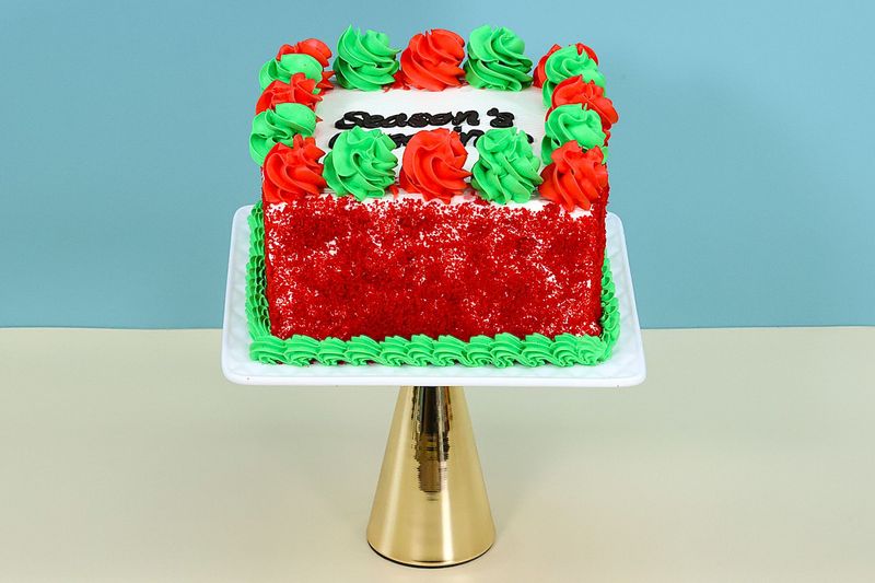 Red Velvet Christmas Cake Red Velvet Christmas Cake