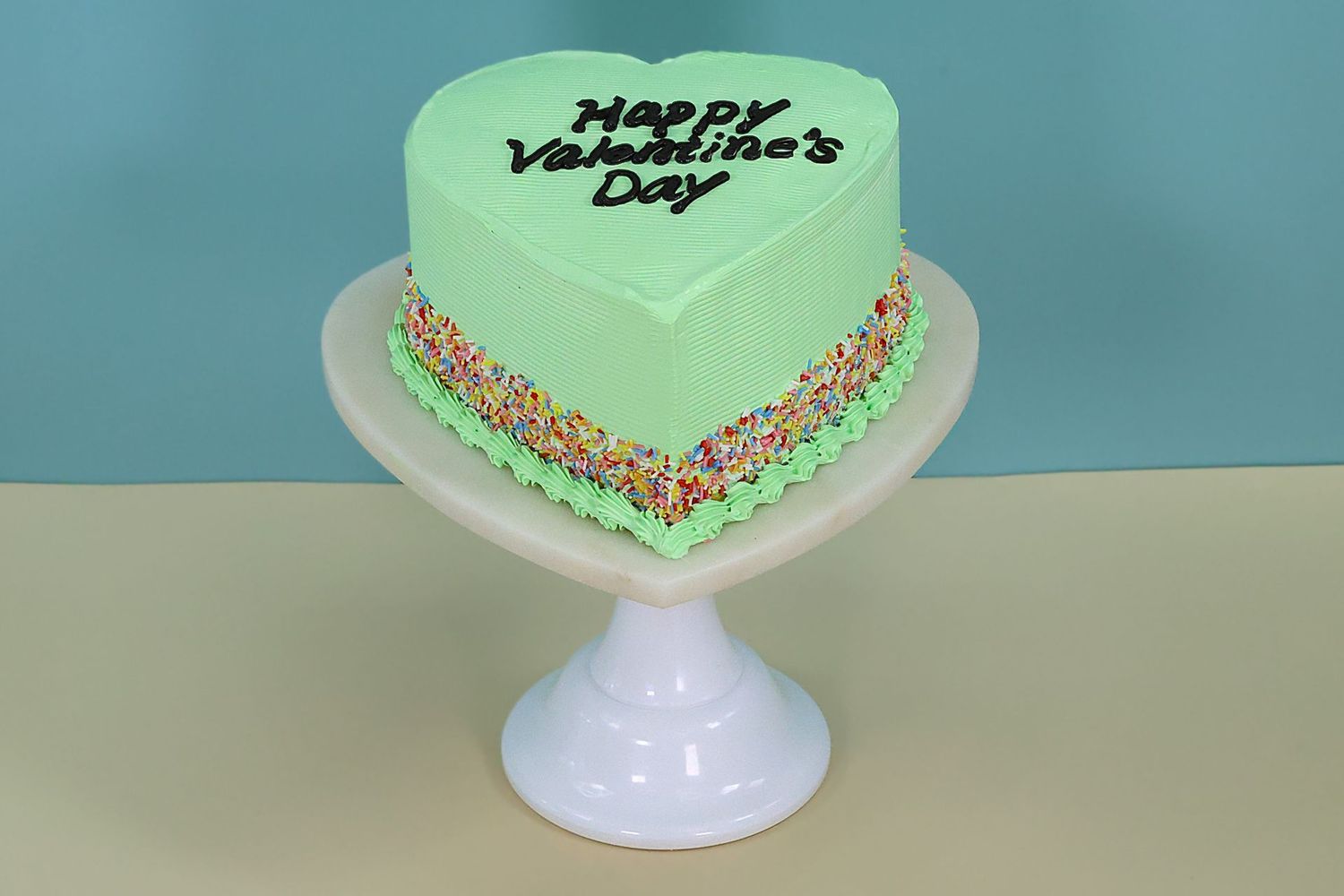 Love Heart Green valentine's day cakes
