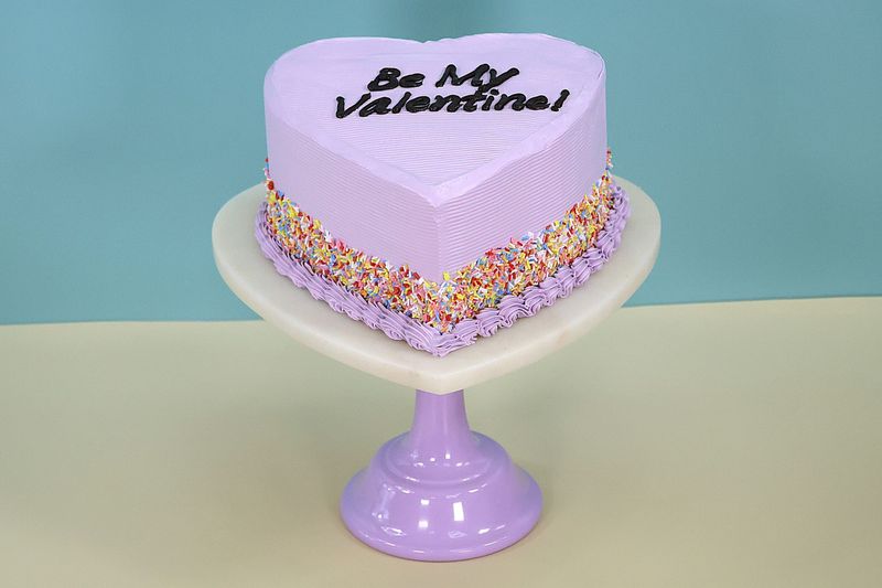 Love Heart Purple valentine's day cakes