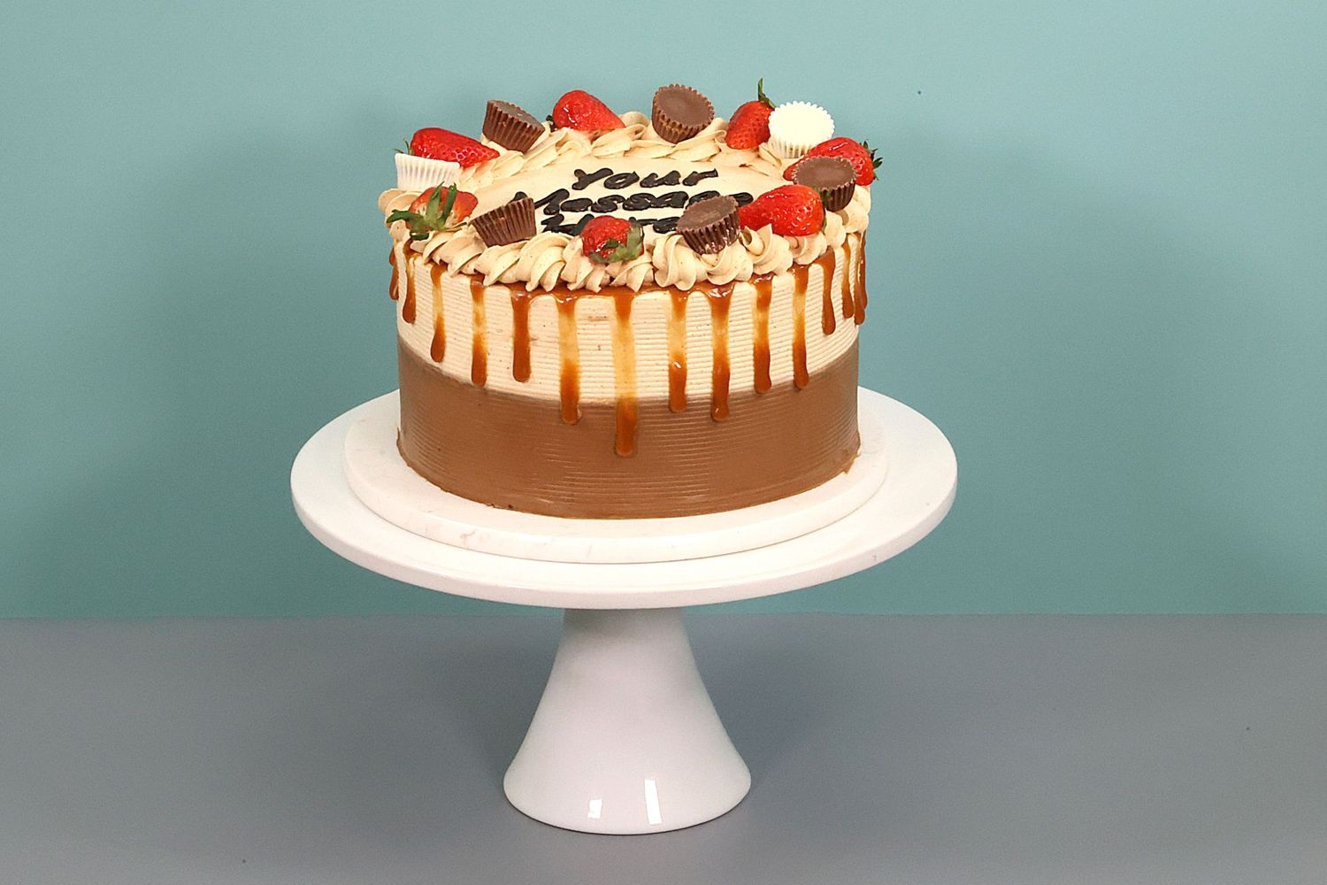 Reese's Topping Caramelised Peanut butter Cake