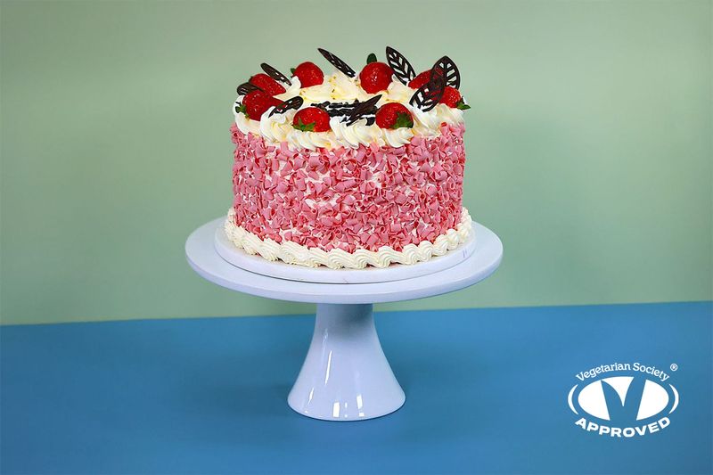Full Strawberry With Strawberry Curls On Side Birthday Cake Full Strawberry With Strawberry Curls On Side Birthday Cake