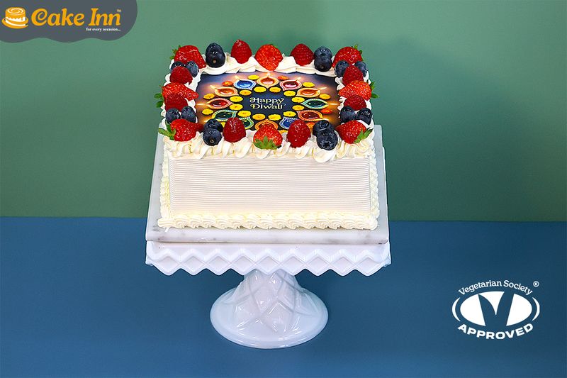 Classic Diwali Cake Classic Diwali Cake
