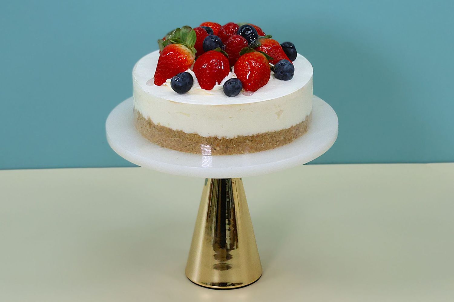 Fruity Berries Cheesecake