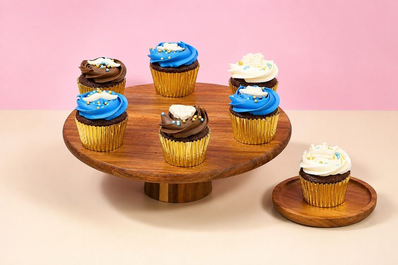 Butter Cream Fathers day Toppers  Cupcakes