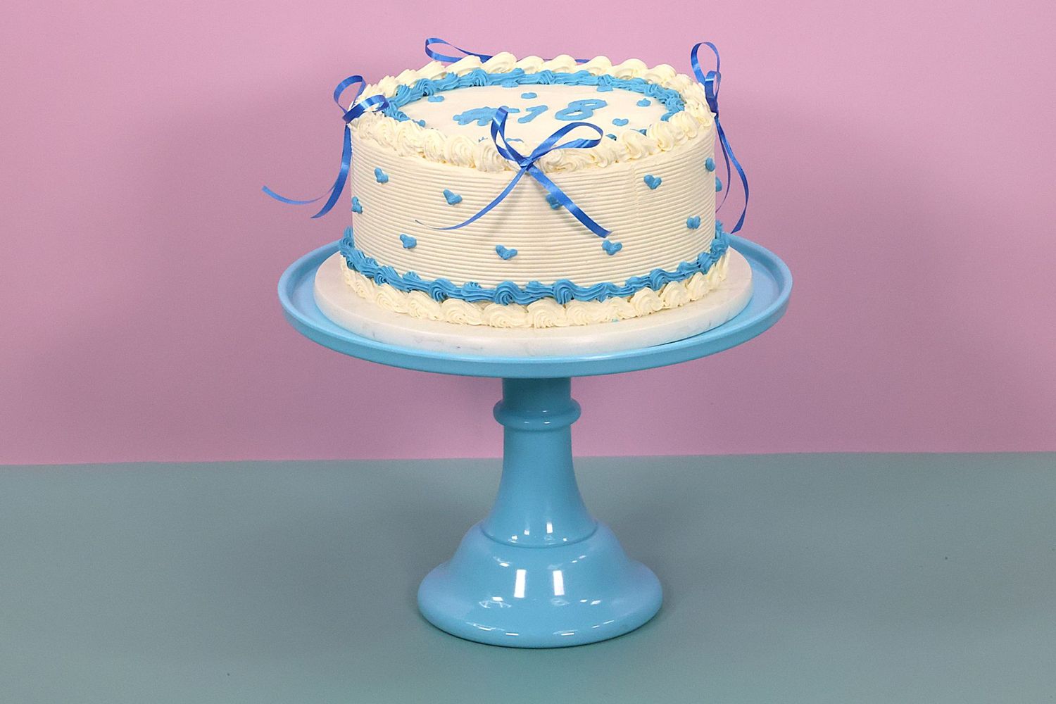 Vintage Bow Cake