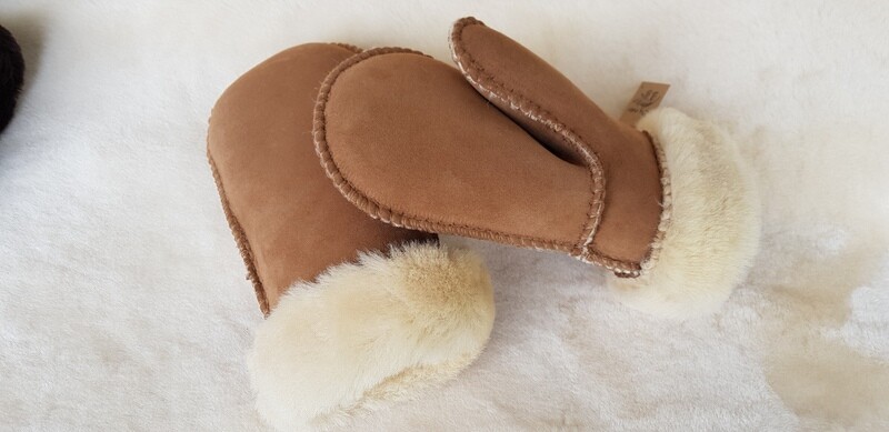 Sheepskin Mittens