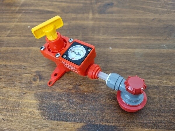 Kegland Complete Blowtie Spunding Valve Kit with Ball Lock Connector 15psi