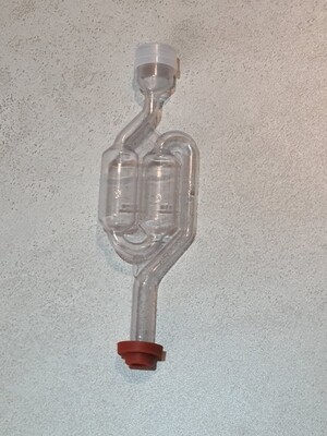 Airlock with Silicone Bung
