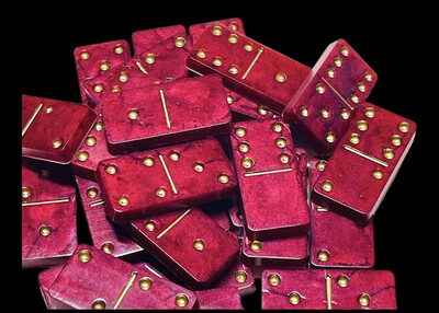 Ruby Red Dominoes