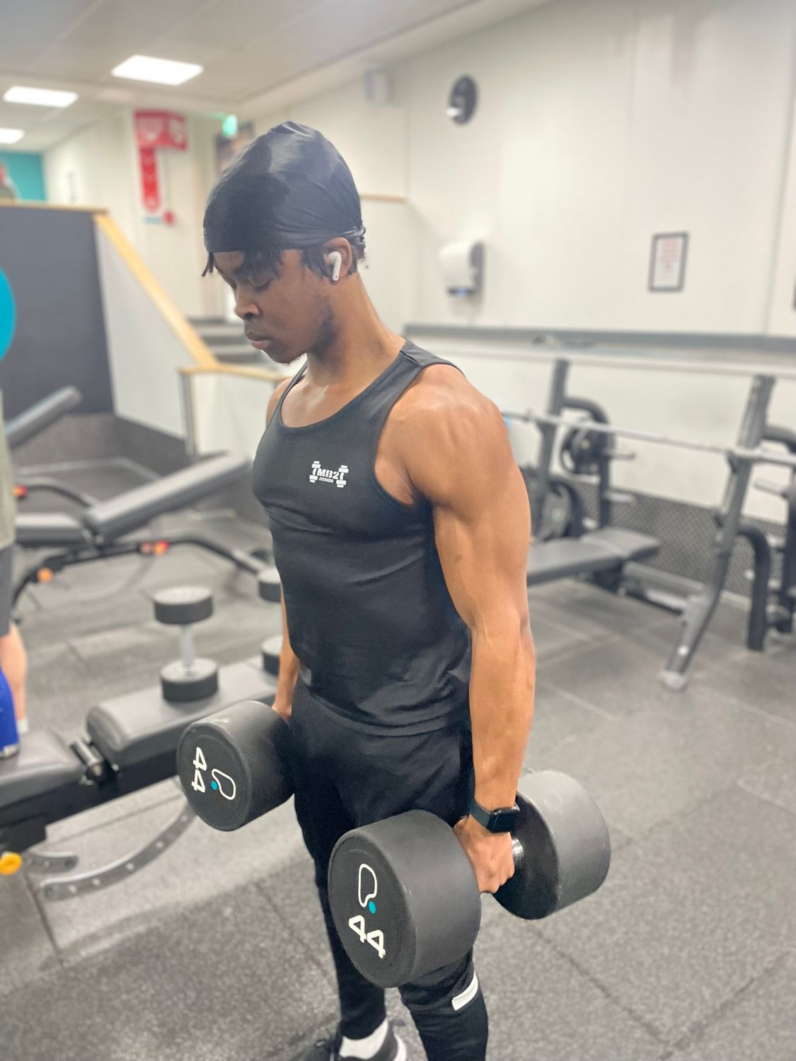 MB2 Training Vest Black/White