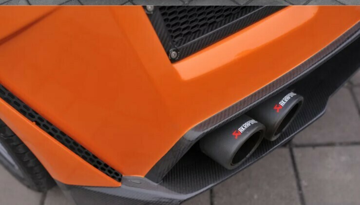 Lamborghini Gallardo VF Style Parachoques trasero con difusor trasero de carbono